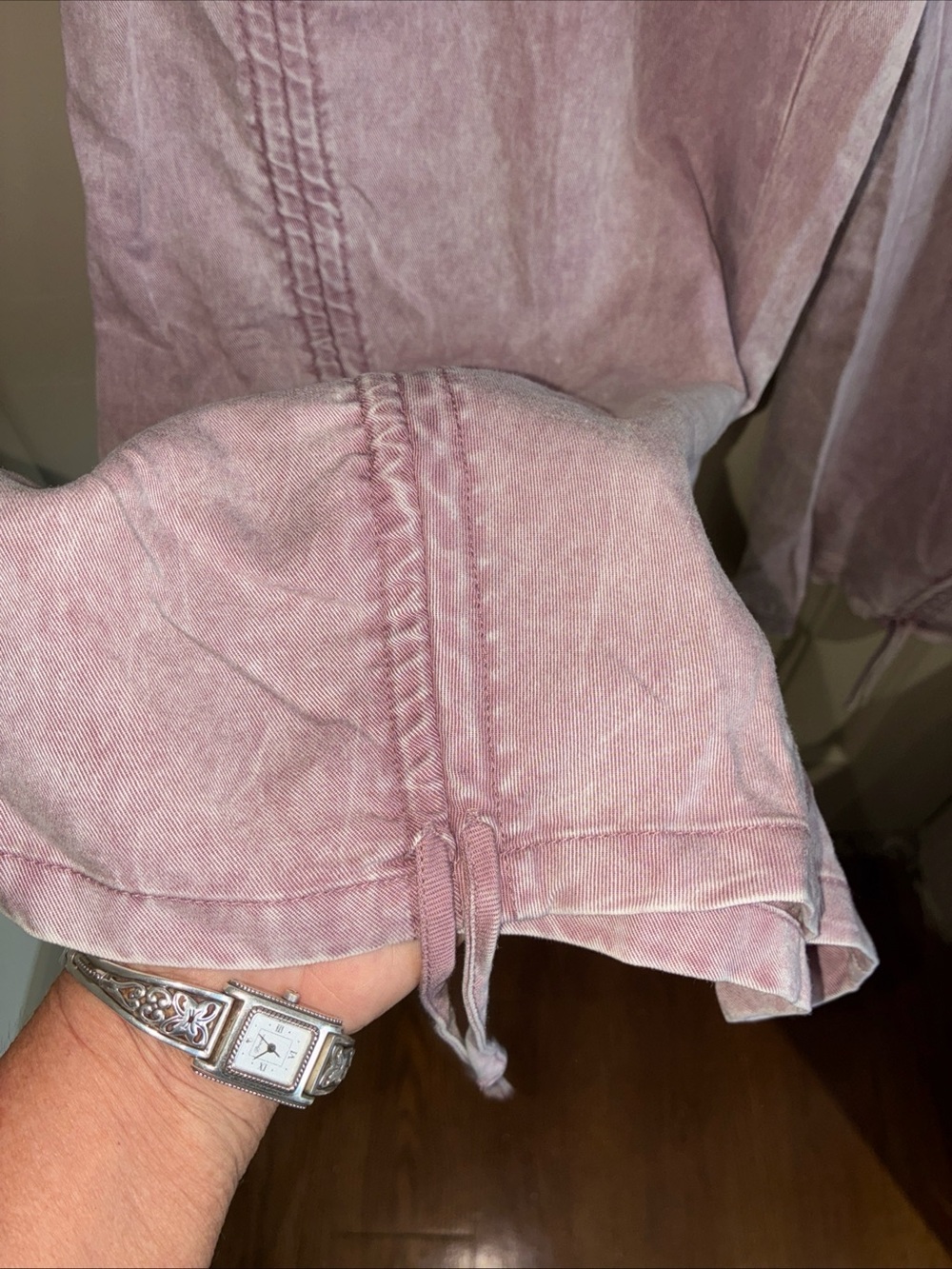 Blue Velvet Mauve Capri Pants - Picture 2 of 10